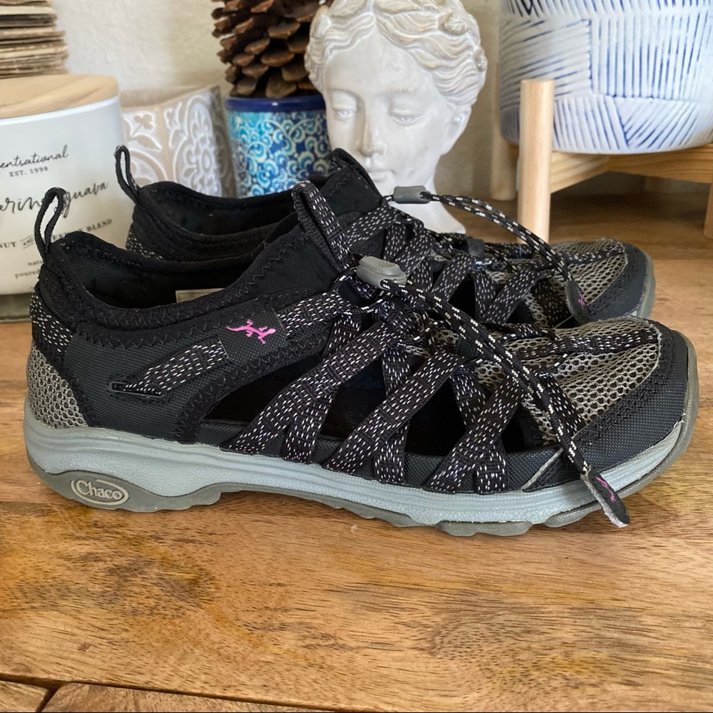 Chaco Woman’s Outcross Evo 1 Size 7